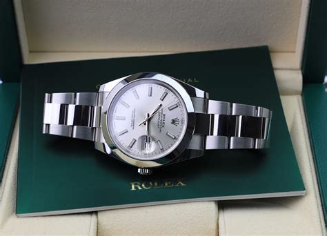 how to adjust Rolex bracelet size